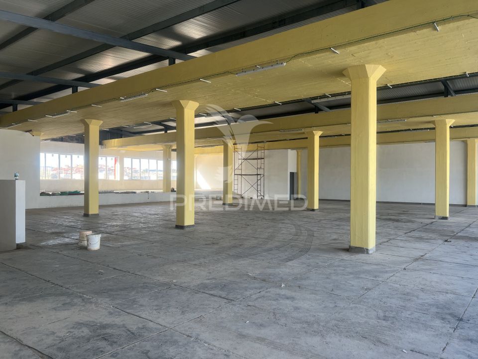 Erhvervsejendom i Loures, Lisbon - foto 2