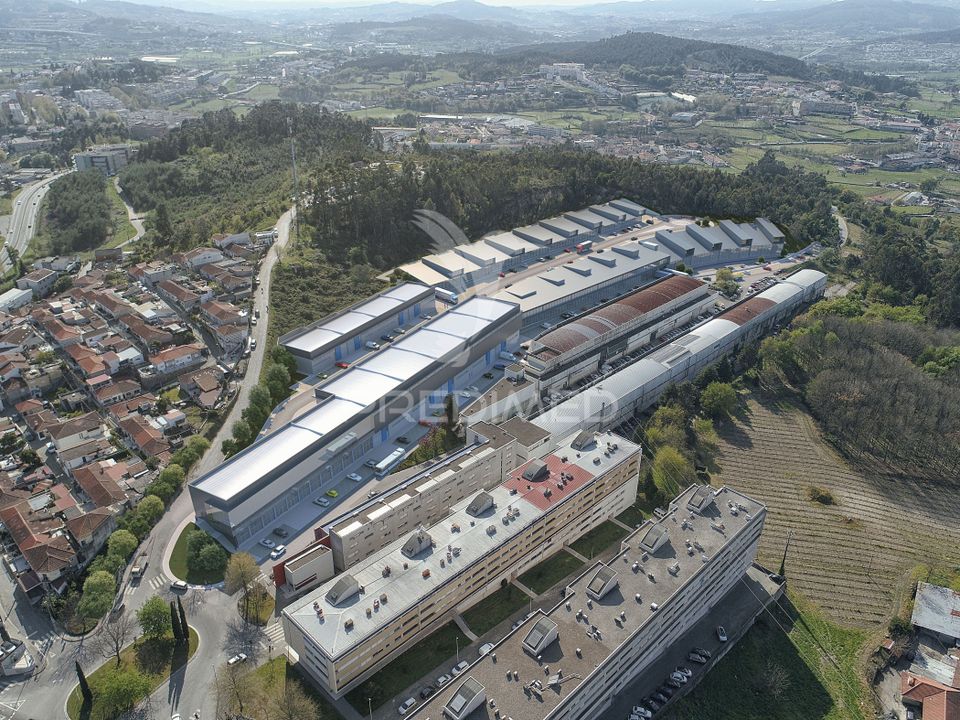 Erhvervsejendom i Guimaraes, Braga - foto 1