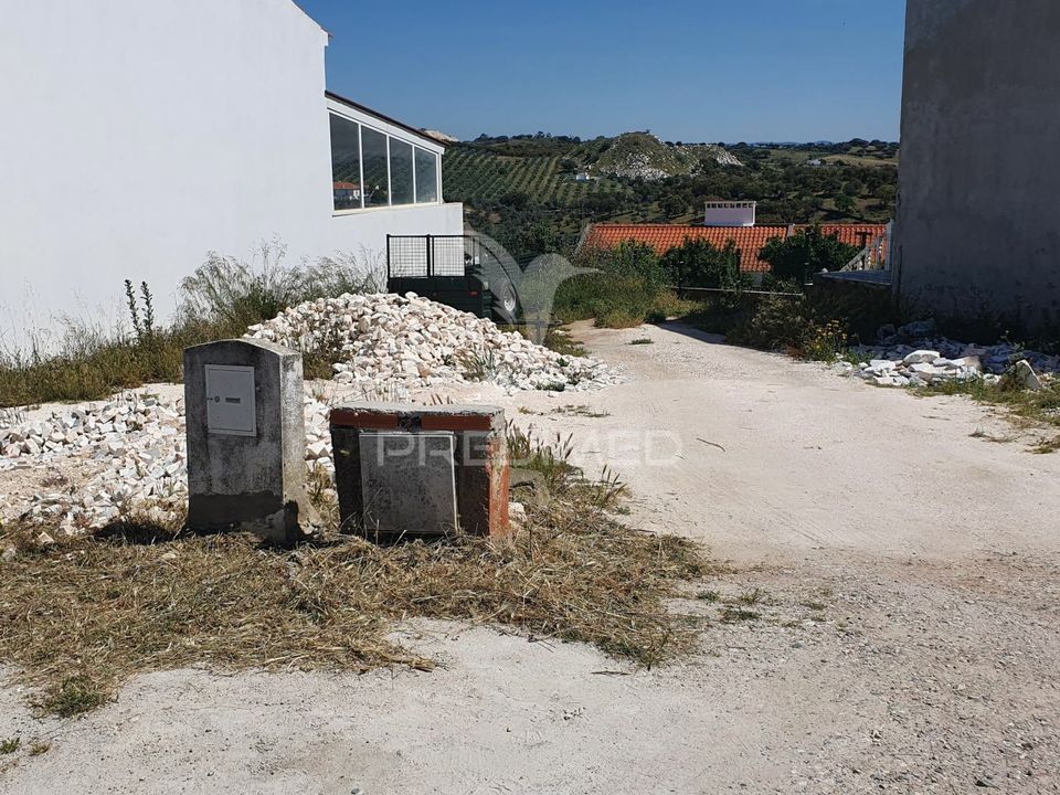 Helårsgrund i Vila Vicosa, Evora - foto 1