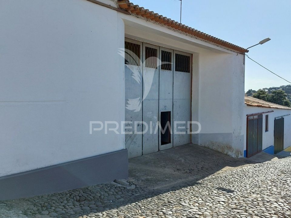 Erhvervsejendom i Beja, Beja - foto 1