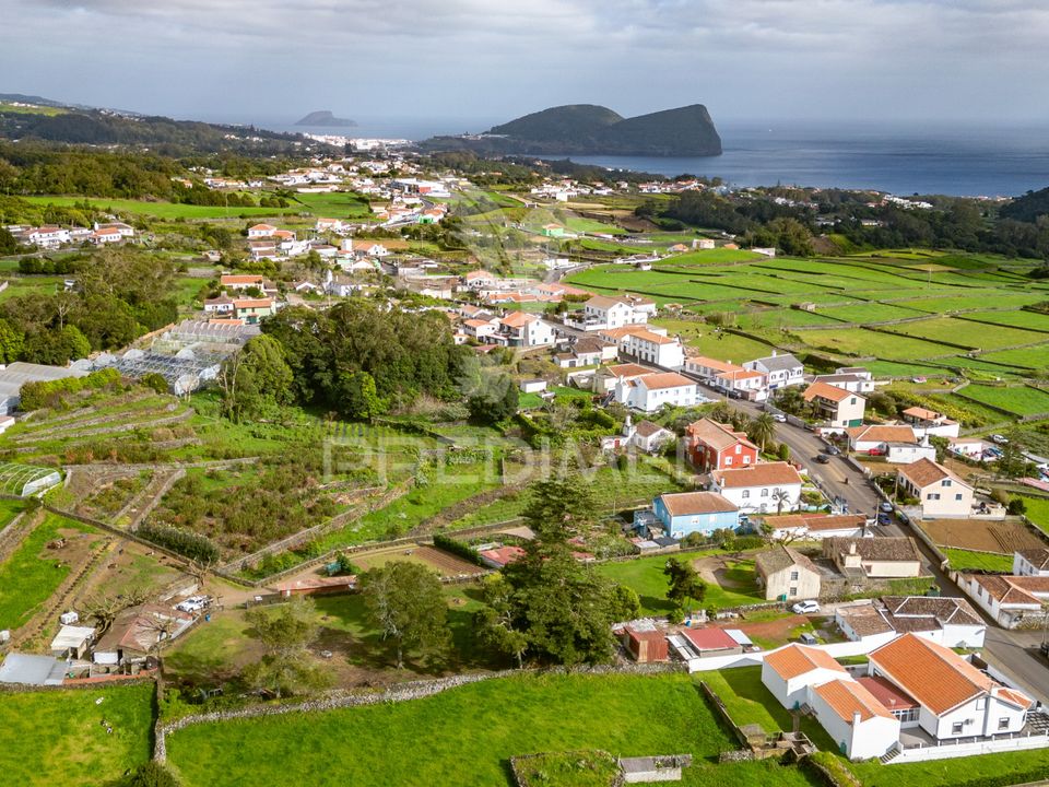 Byhus i Angra do Heroismo, Terceira - foto 4
