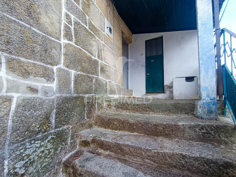 Byhus i Meda, Guarda - foto 1