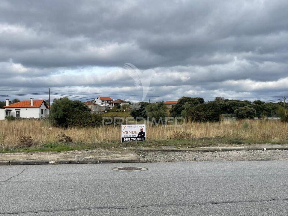 Helårsgrund i Vila Nova de Foz Coa, Guarda - foto 4