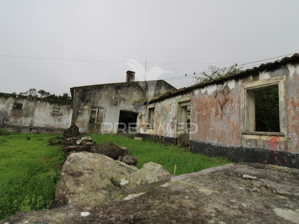 Byhus i Angra do Heroismo, Terceira - foto 2