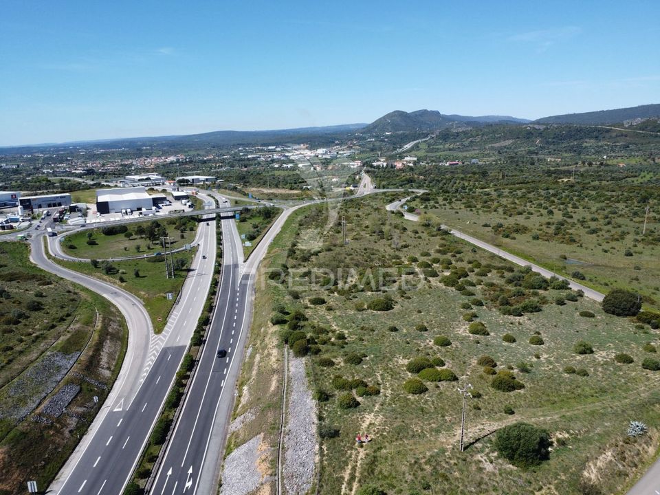 Helårsgrund i Torres Novas, Santarem - foto 2