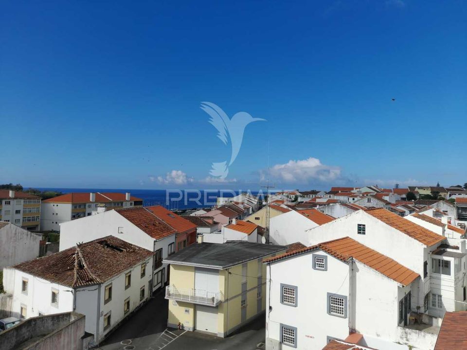 Byhus i Angra do Heroismo, Terceira - foto 4