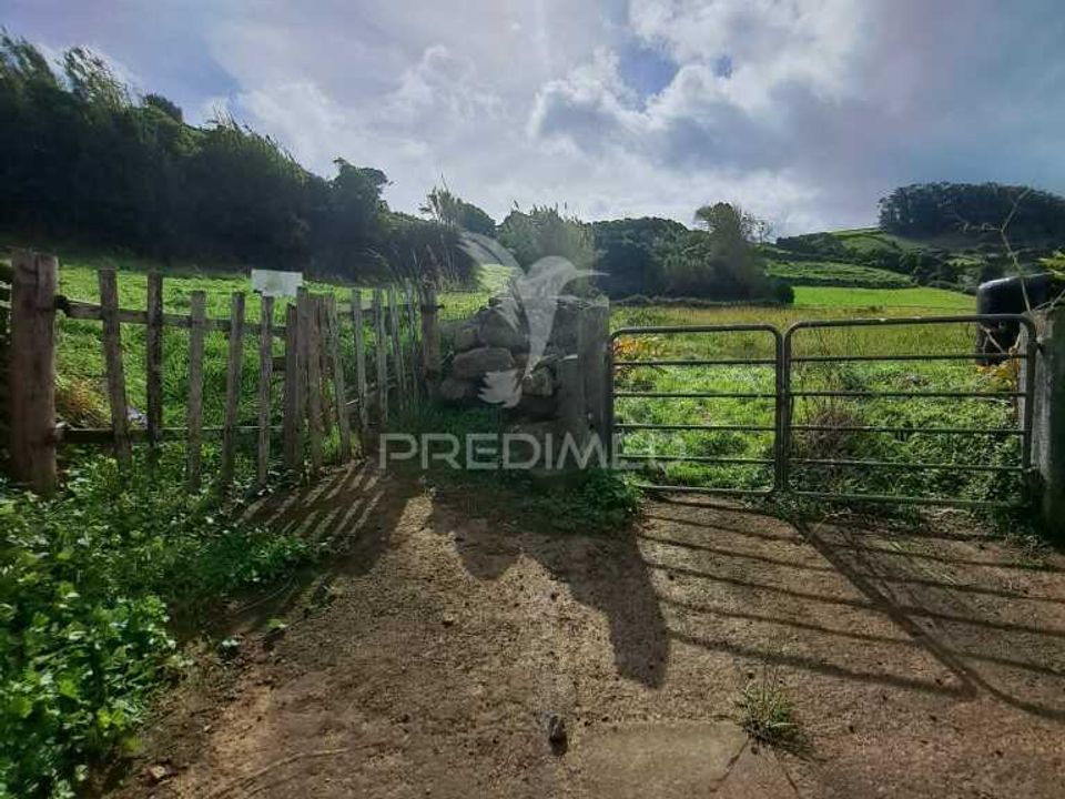Helårsgrund i Vila da Praia da Vitoria, Terceira - foto 2
