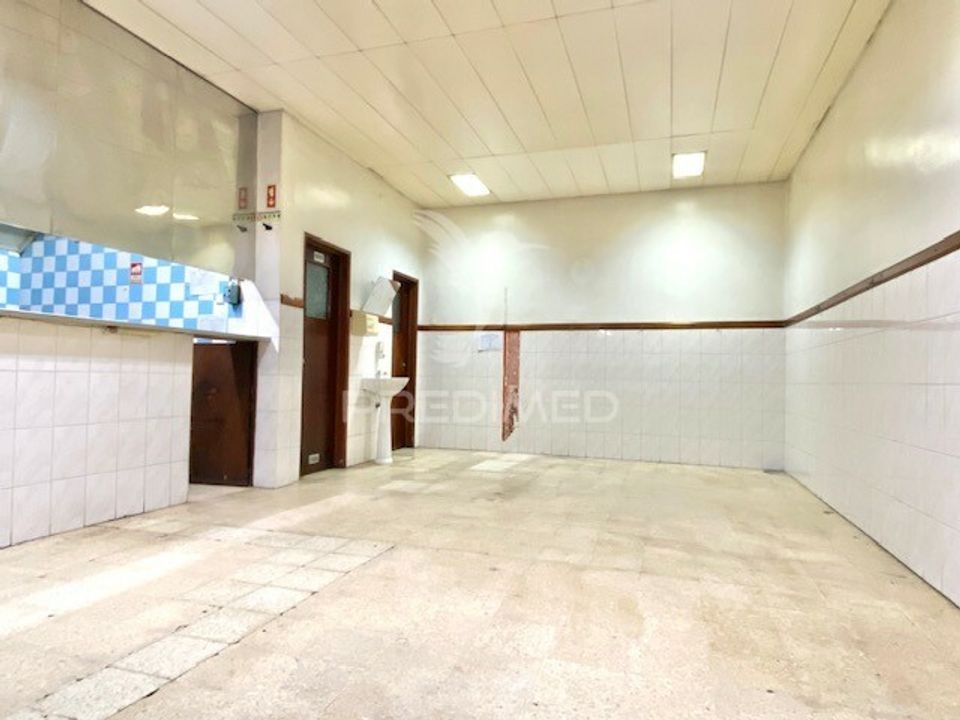 Erhvervsejendom i Loures, Lisbon - foto 5