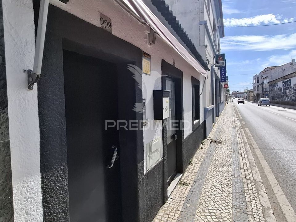 Erhvervsejendom i Alpiarca, Santarem - foto 1