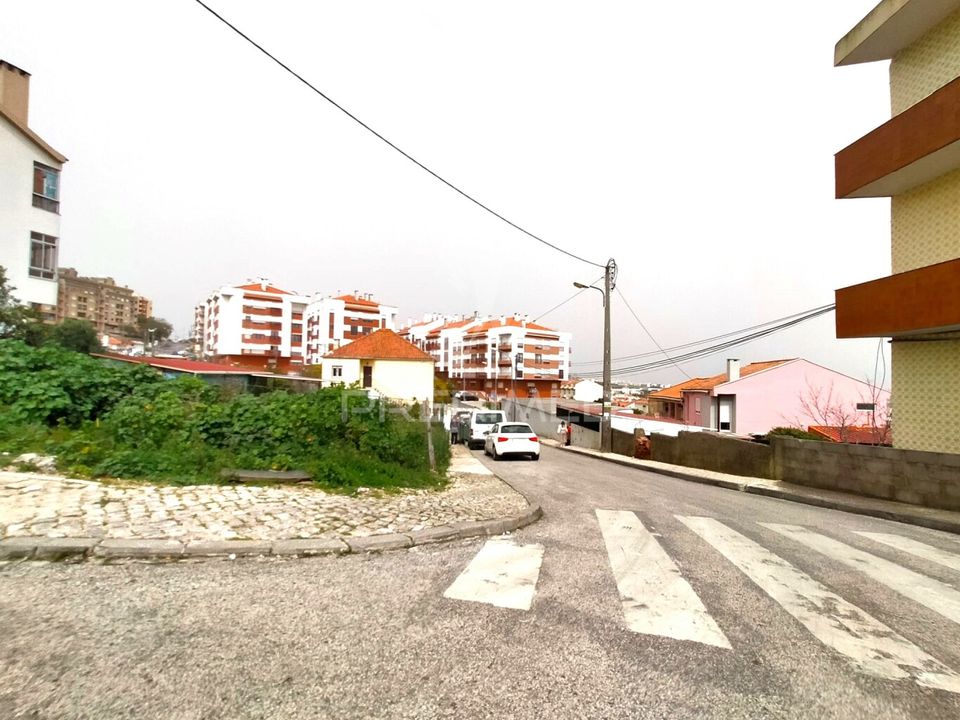 Helårsgrund i Amadora, Lisbon - foto 4