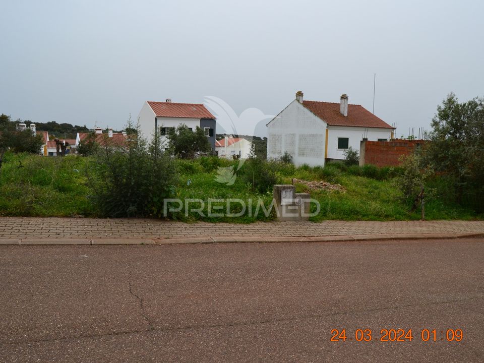 Helårsgrund i Alandroal, Evora - foto 1