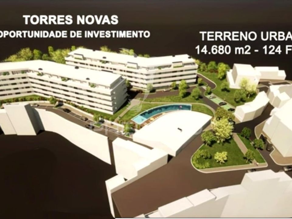 Helårsgrund i Torres Novas, Santarem - foto 1