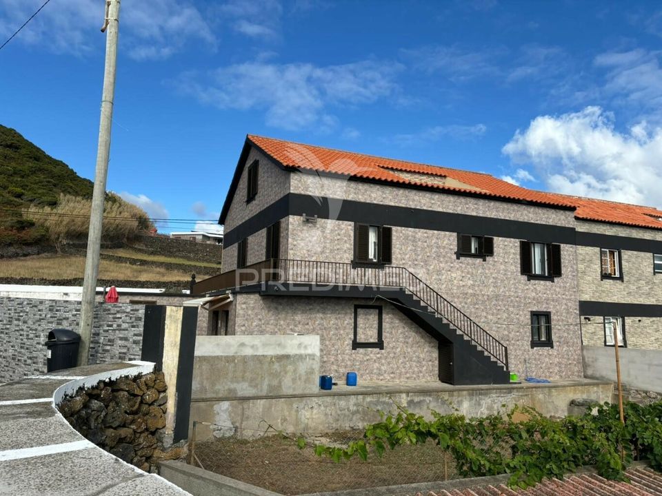 Byhus i Angra do Heroismo, Terceira - foto 4