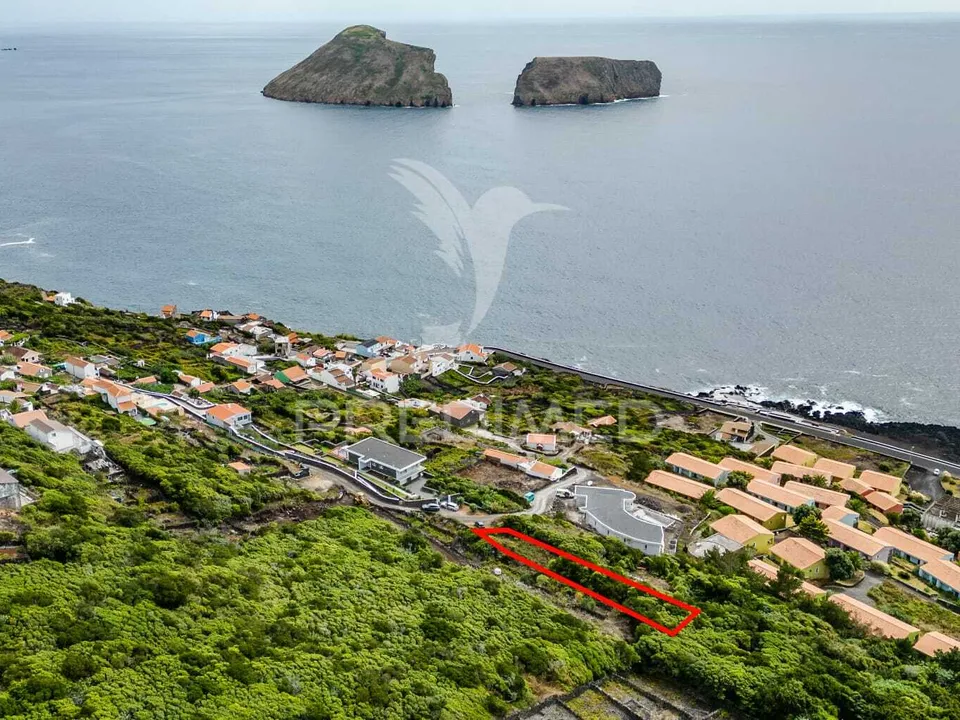 Helårsgrund i Angra do Heroismo, Terceira - foto 1
