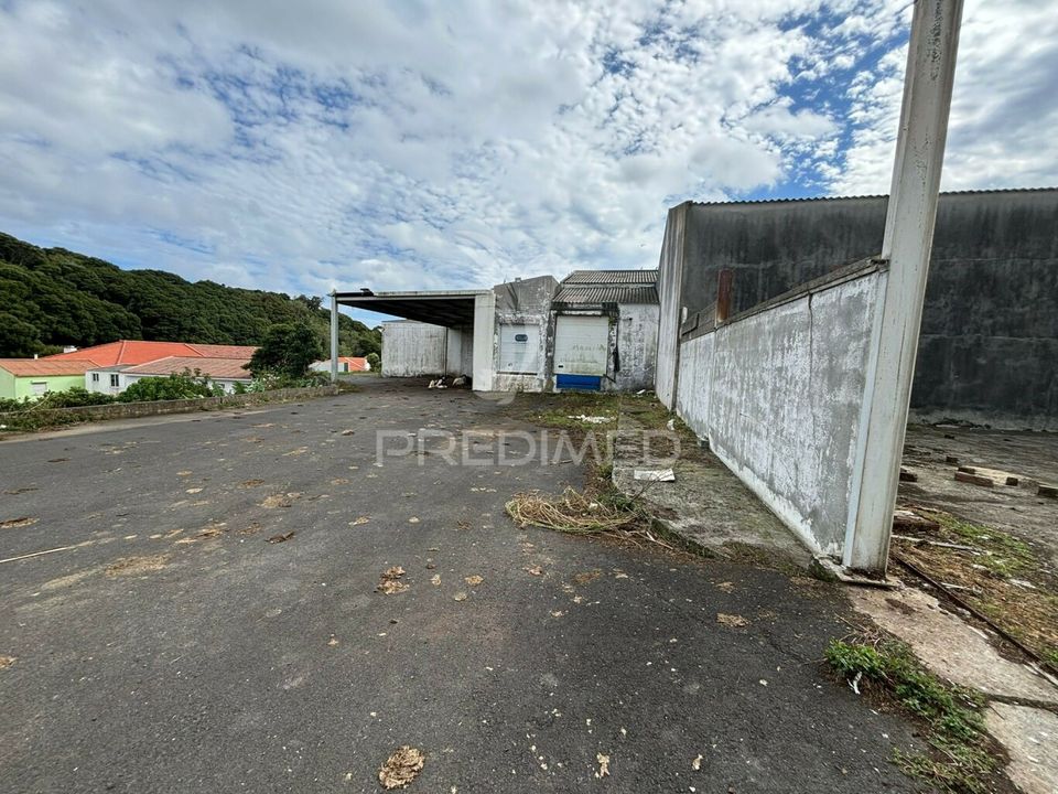Erhvervsejendom i Vila da Praia da Vitoria, Terceira - foto 3