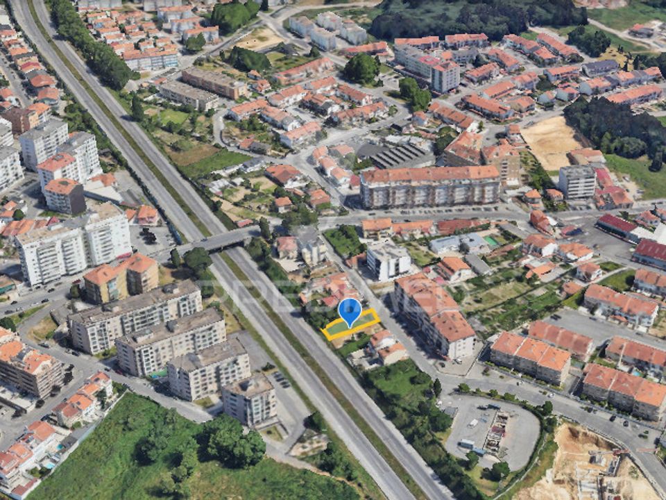 Helårsgrund i Vila Nova de Gaia, Porto - foto 1