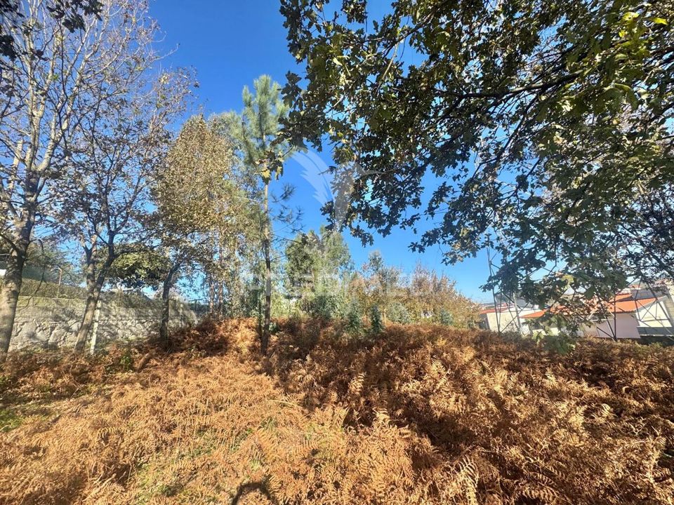 Helårsgrund i Guimaraes, Braga - foto 1