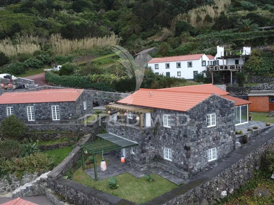 Stadthaus in Calheta, Sao Jorge - Foto 1