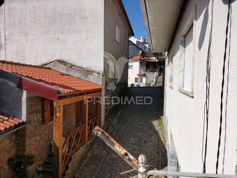 Byhus i Covilha, Castelo Branco - foto 5