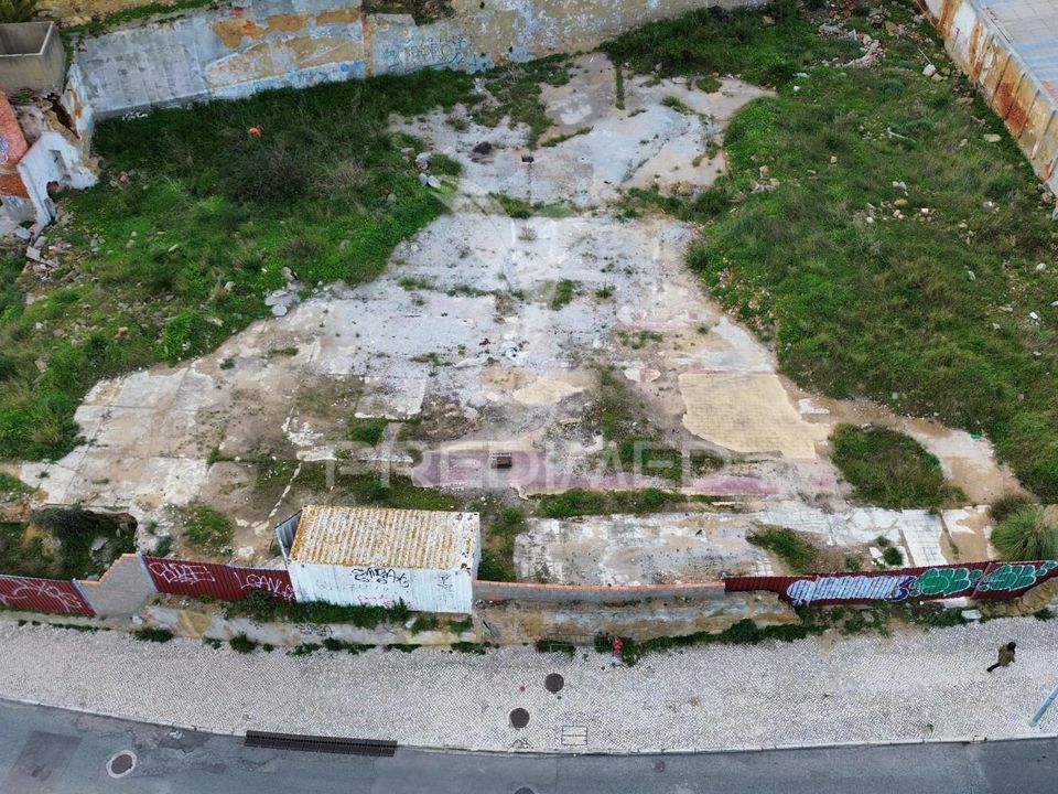 Helårsgrund i Setubal, Setubal - foto 1
