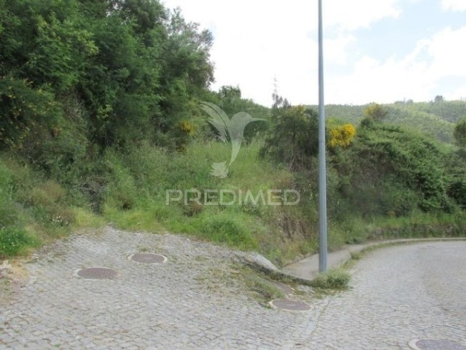 Helårsgrund i Santo Tirso, Porto - foto 1