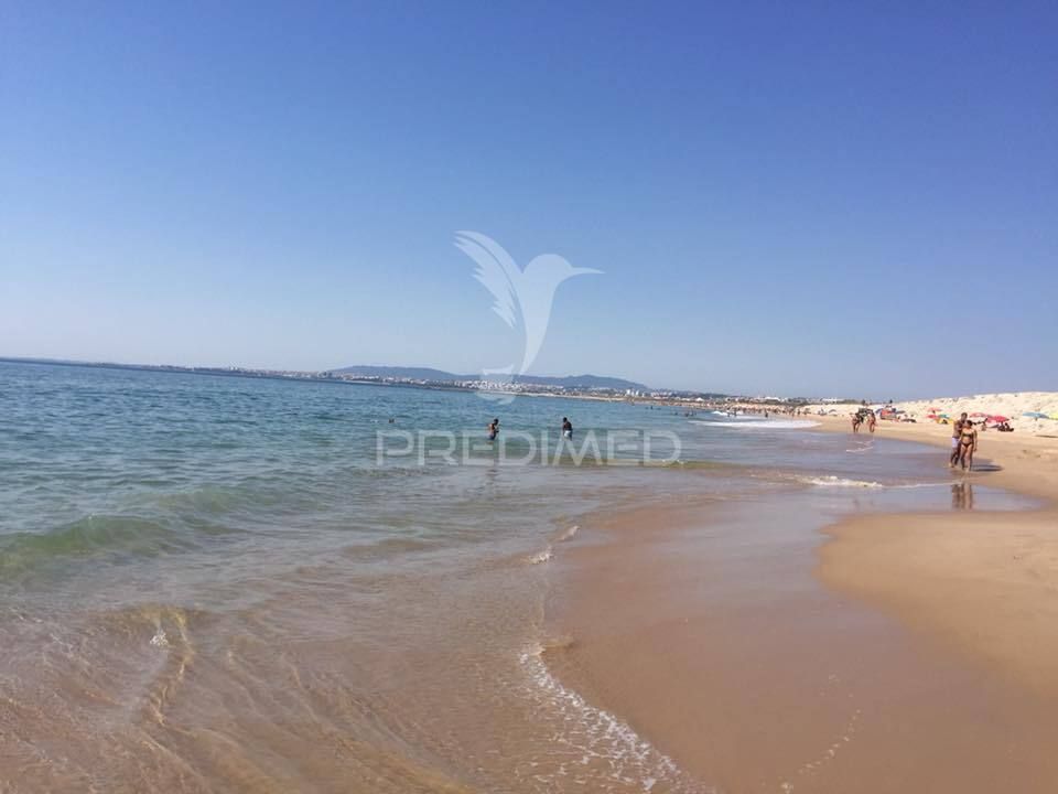 Byhus i Almada, Setubal - foto 4