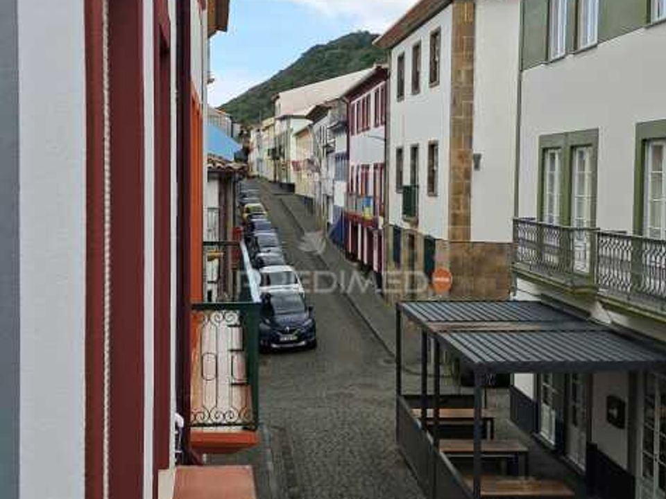 Byhus i Angra do Heroismo, Terceira - foto 3
