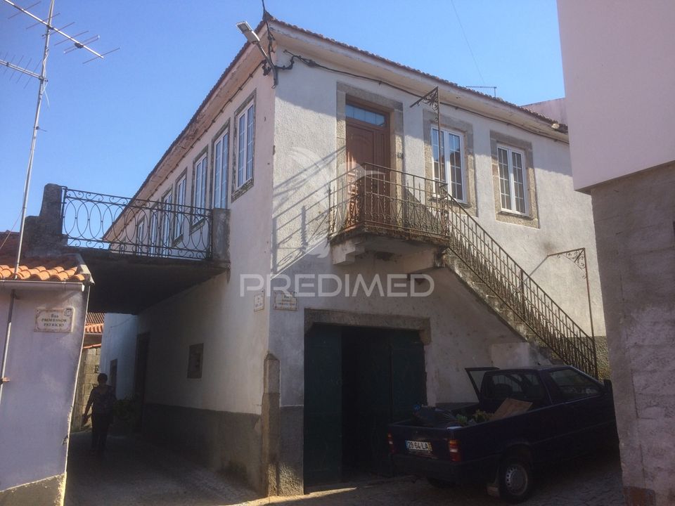 Byhus i Vila Nova de Foz Coa, Guarda - foto 1