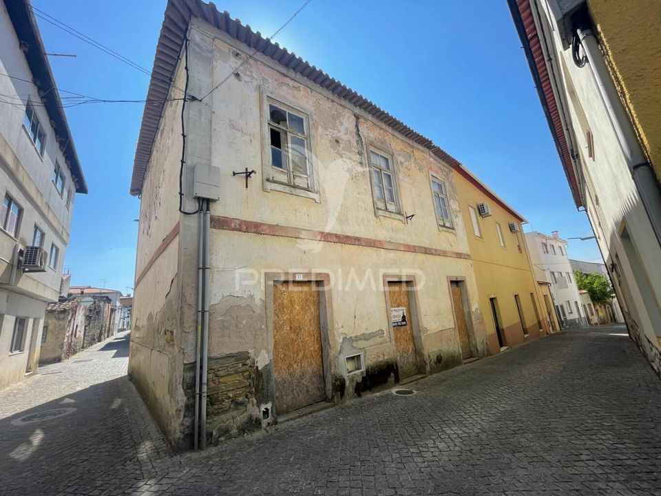 Byhus i Vila Nova de Foz Coa, Guarda - foto 1