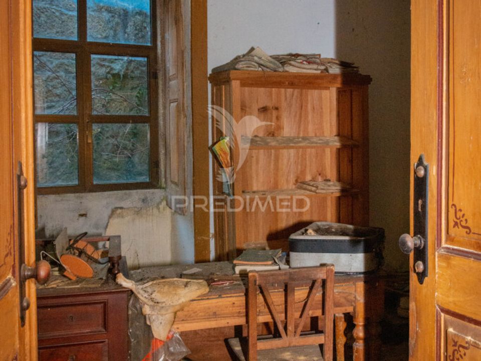 Ruin i Tabuaco, Viseu - bilde 4