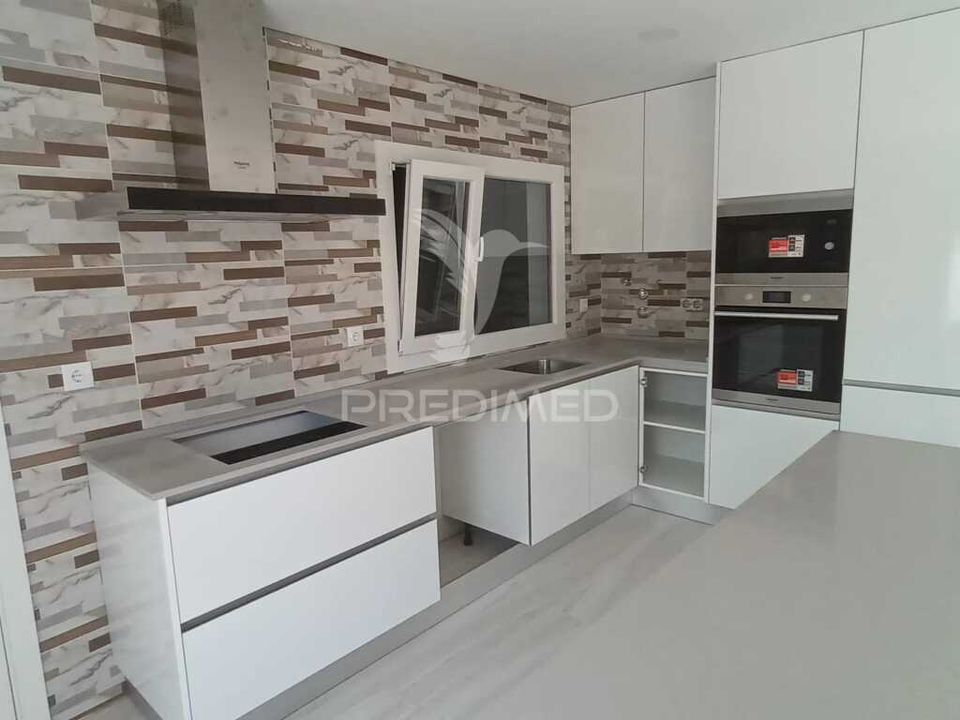 Byhus i Seixal, Setubal - foto 3