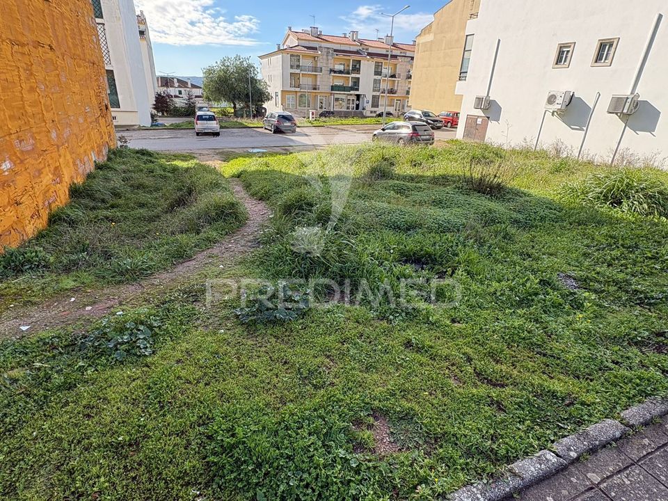 Helårsgrund i Constancia, Santarem - foto 2