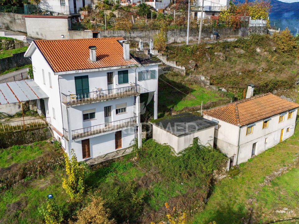 Rekkehus i Ribeira de Pena, Vila Real - bilde 1