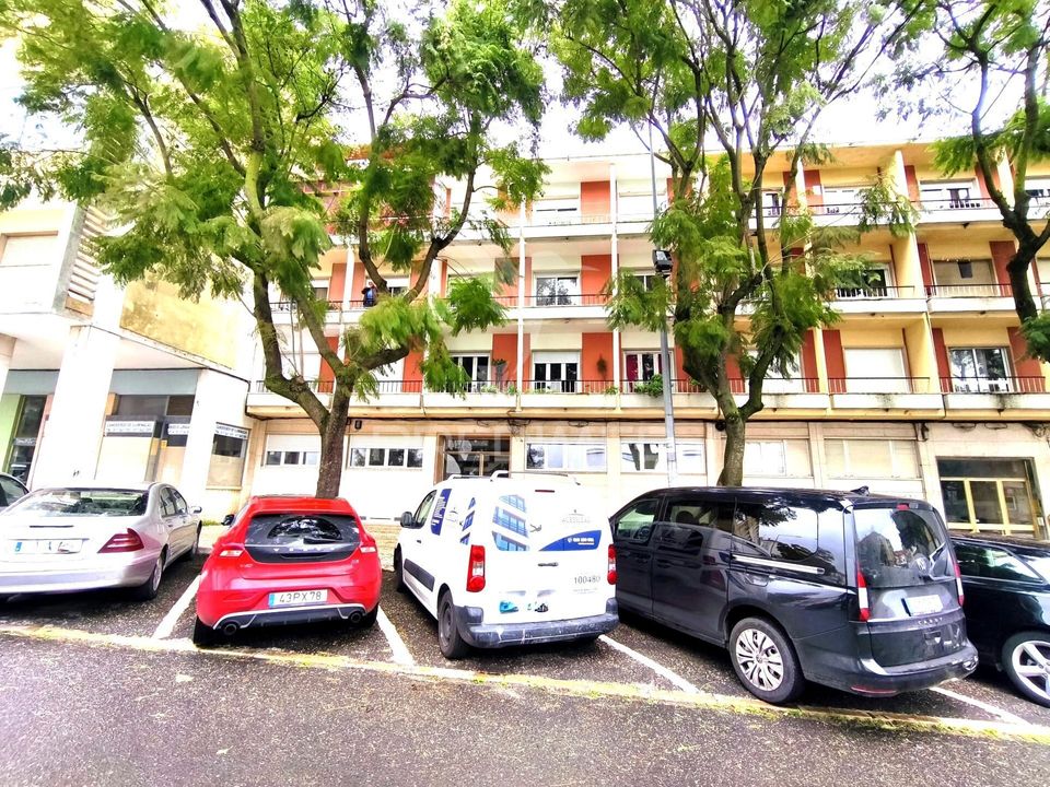 Lejlighed i Amadora, Lisbon - foto 1