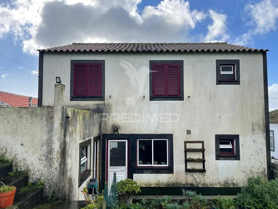 Byhus i Angra do Heroismo, Terceira - foto 3