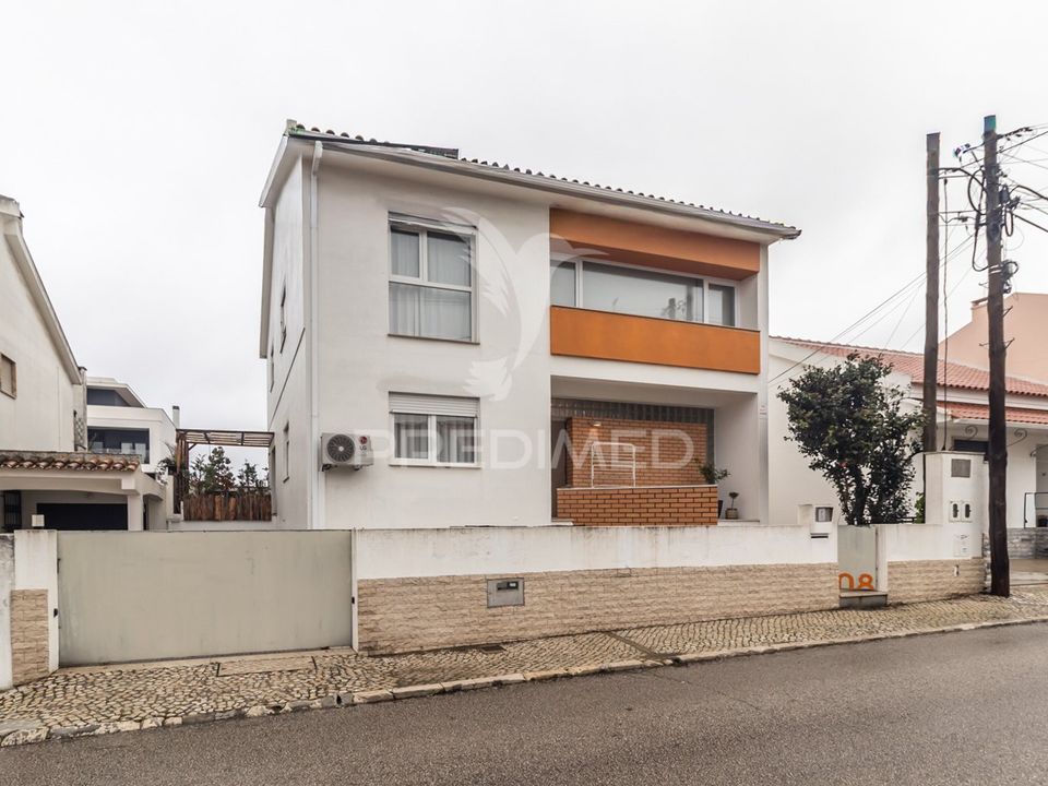 Byhus i Seixal, Setubal - foto 1