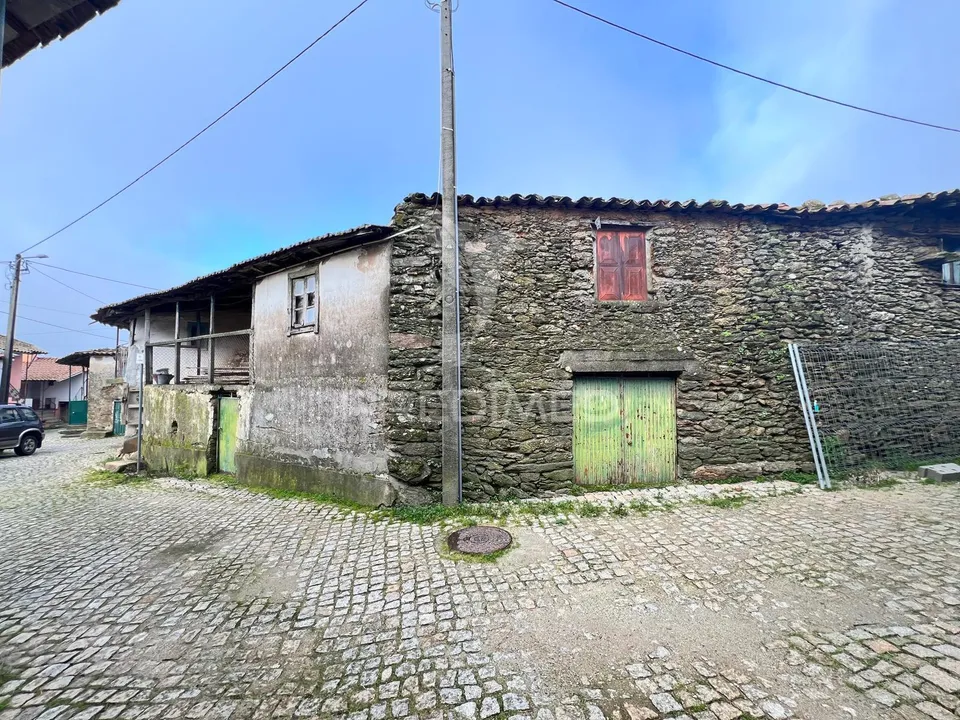 Byhus i Mirandela, Braganca - foto 3