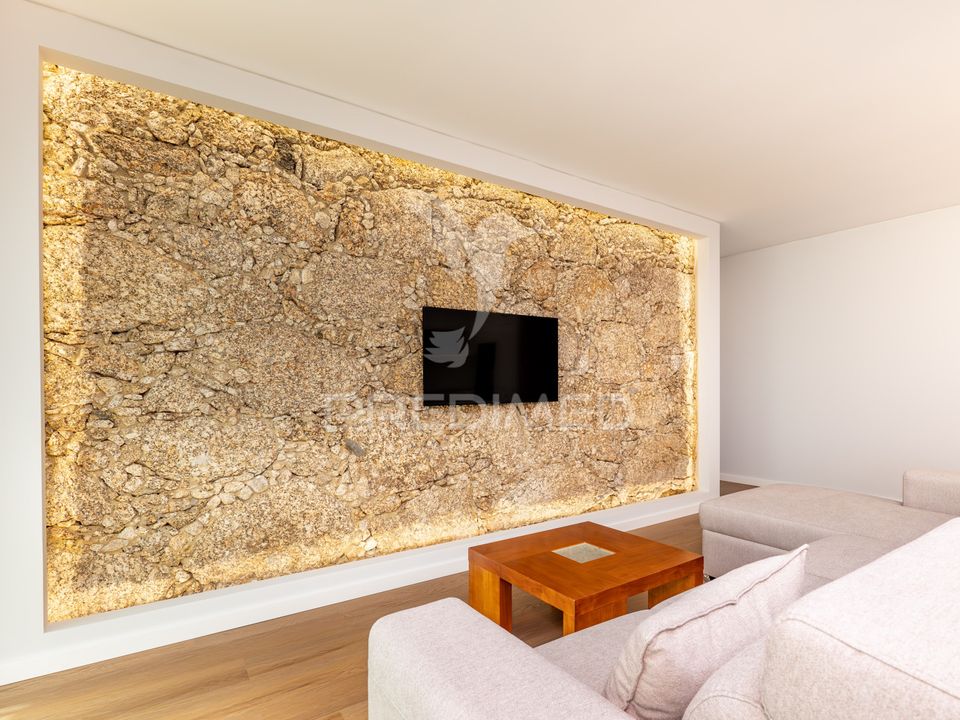 Town house in Barcelos, Braga - photo 1