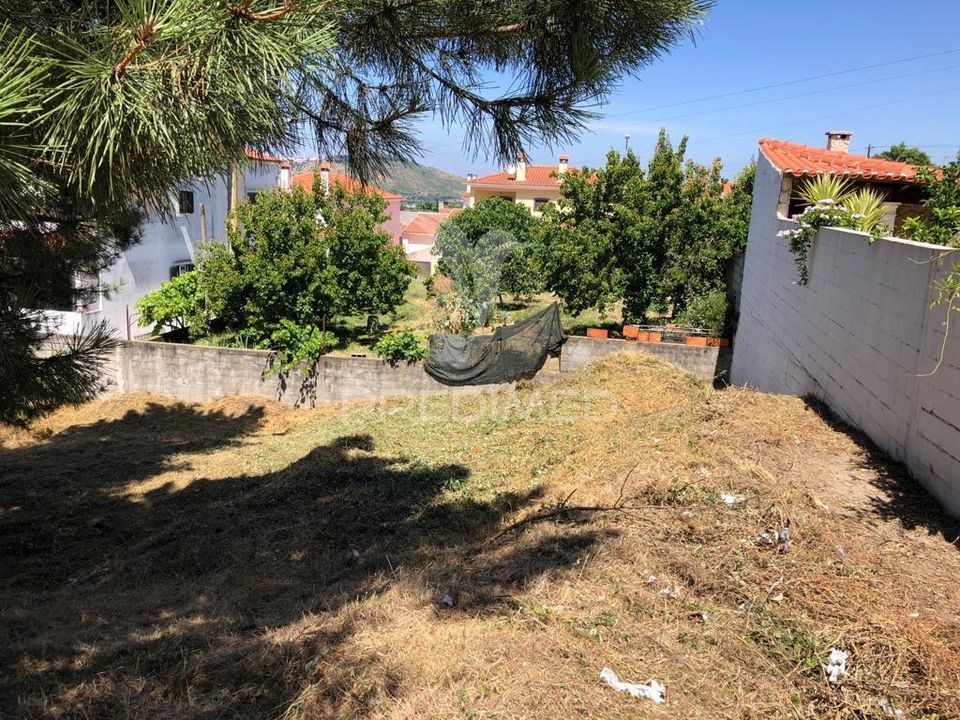 Helårsgrund i Abrantes, Santarem - foto 1