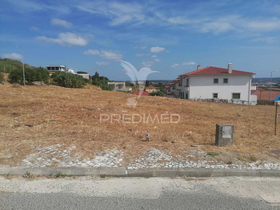 Helårsgrund i Alenquer, Lisbon - foto 1