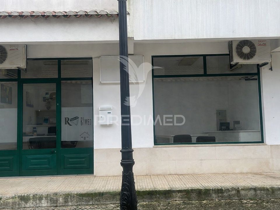 Erhvervsejendom i Salvaterra de Magos, Santarem - foto 1