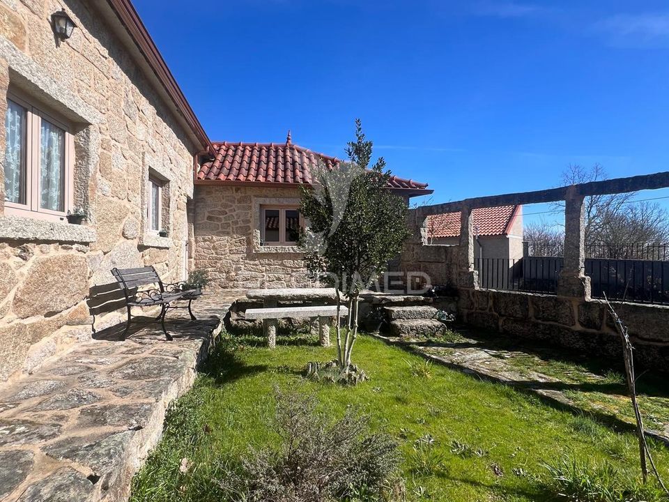 Casa unifamiliar a Montalegre, Vila Real - foto 2