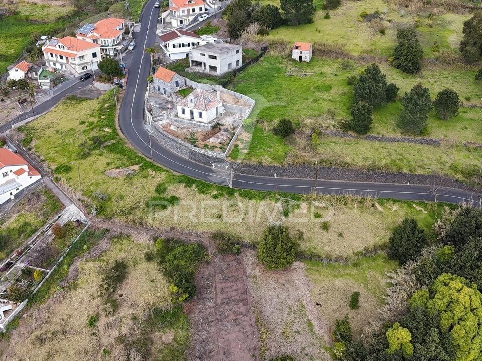 Helårsgrund i Calheta, Madeira - foto 1