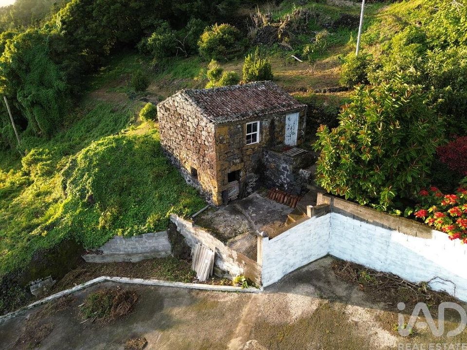 Terreno en Lajes do Pico, Pico - foto 2