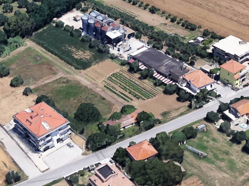 Helårsgrund i Alba Adriatica, Teramo - foto 1