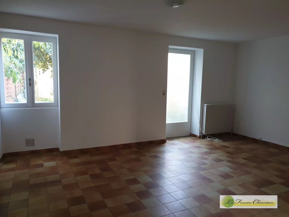 Villa em Saint-Yrieix-Sur-Charente, Charente - foto 2