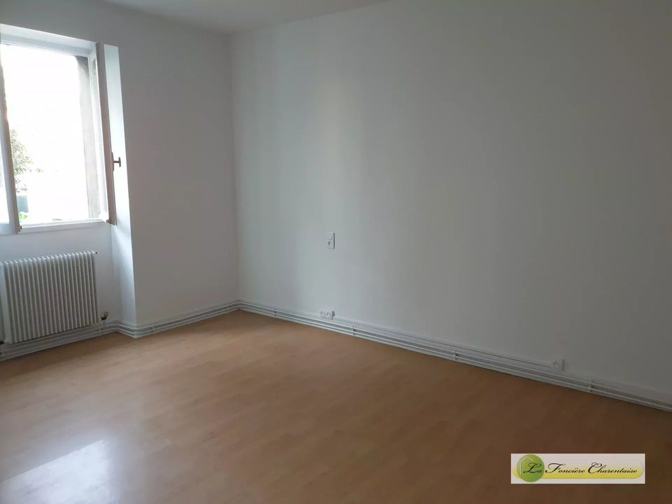 Villa em Saint-Yrieix-Sur-Charente, Charente - foto 5
