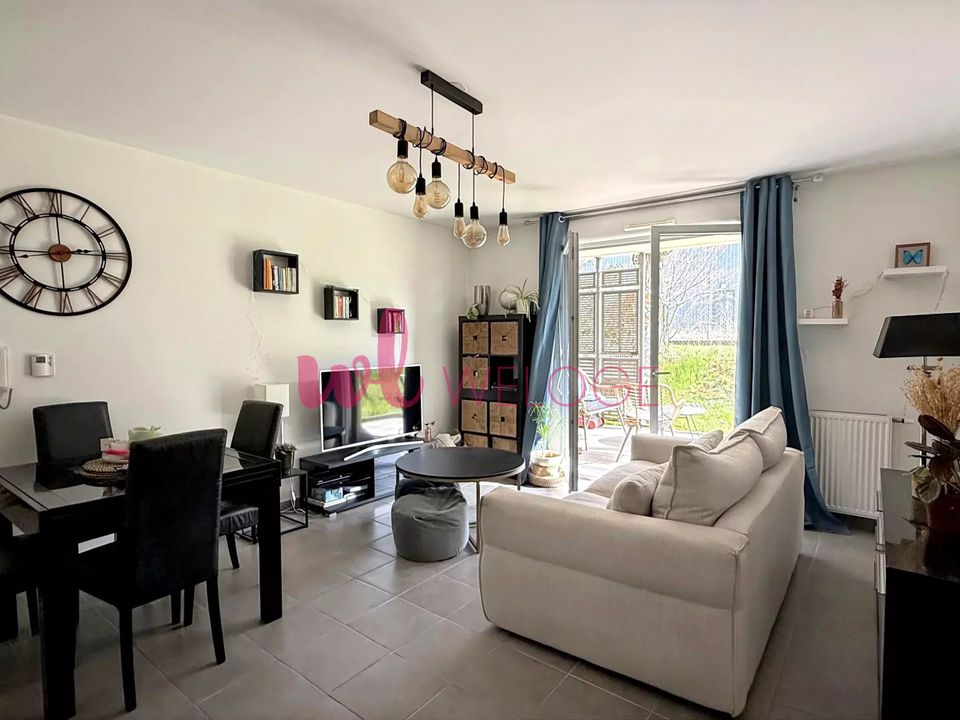 Lejlighed i Saint-Priest, Rhone - foto 2