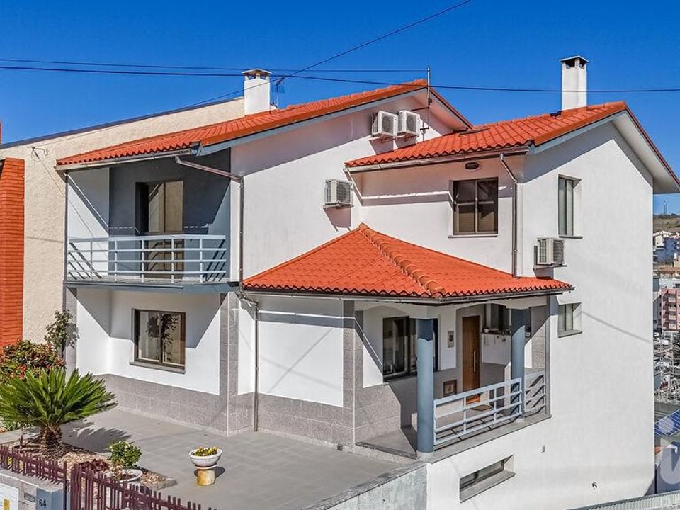 Byhus i Braganca, Braganca - foto 2