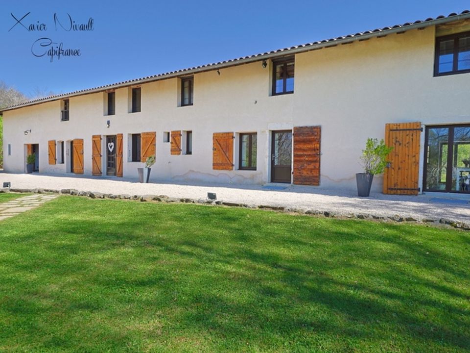 Villa i Saint-Amour, Jura - foto 1